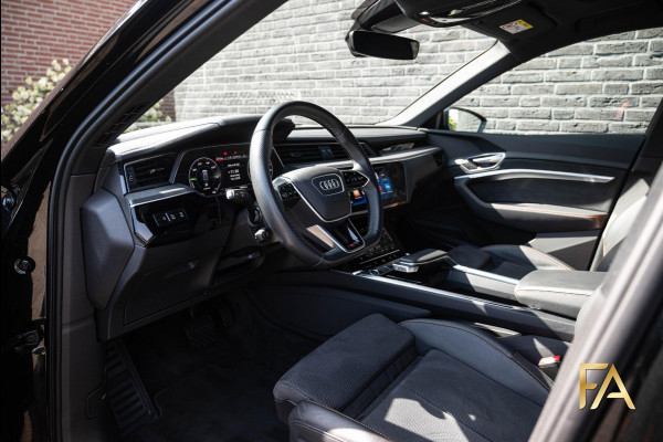 Audi e-tron 50 quattro S Line Black Edition 71 Kwh