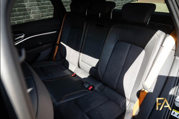 Audi e-tron 50 quattro S Line Black Edition 71 Kwh