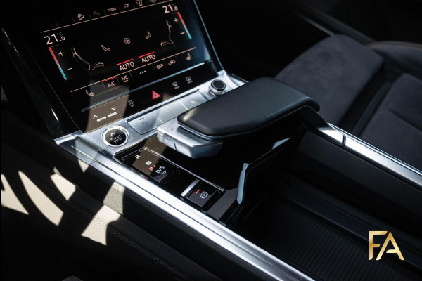 Audi e-tron 50 quattro S Line Black Edition 71 Kwh
