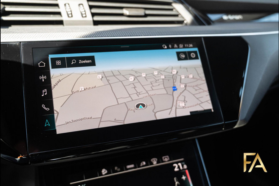 Audi e-tron 50 quattro S Line Black Edition 71 Kwh