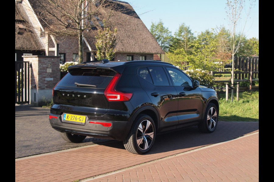 Volvo XC40 Recharge P8 AWD R-Design | SOH 95% | Apple Carplay | Parkeersensoren | Stoel-/Stuurverwarming | Cruise Control | NL-Auto |