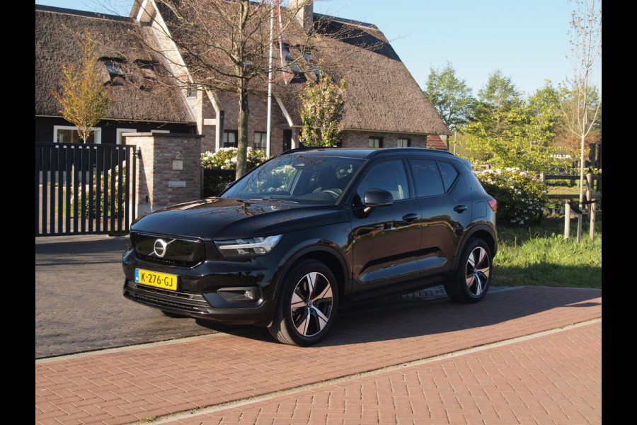 Volvo XC40 Recharge P8 AWD R-Design | SOH 95% | Apple Carplay | Parkeersensoren | Stoel-/Stuurverwarming | Cruise Control | NL-Auto |