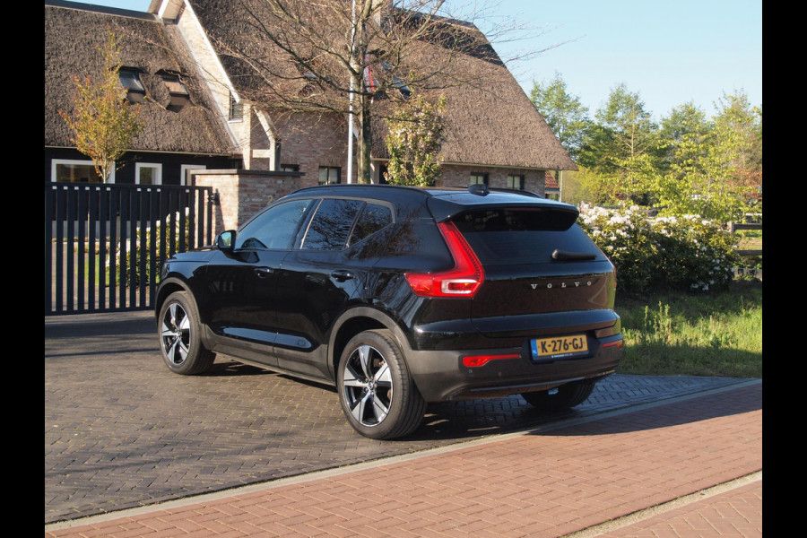 Volvo XC40 Recharge P8 AWD R-Design | SOH 95% | Apple Carplay | Parkeersensoren | Stoel-/Stuurverwarming | Cruise Control | NL-Auto |