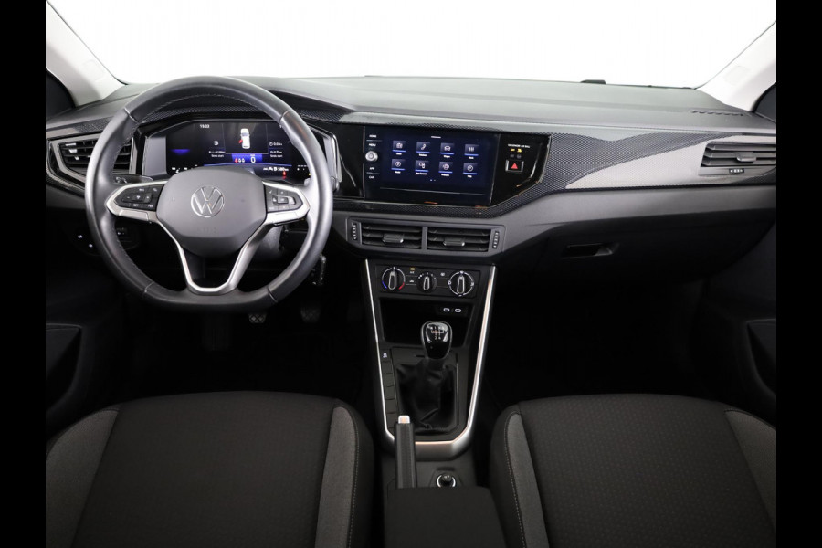 Volkswagen Polo 1.0 TSI Life Edition 95pk 5bak| digital display| Airco| el. inklap spiegels| 15'LM-velgen