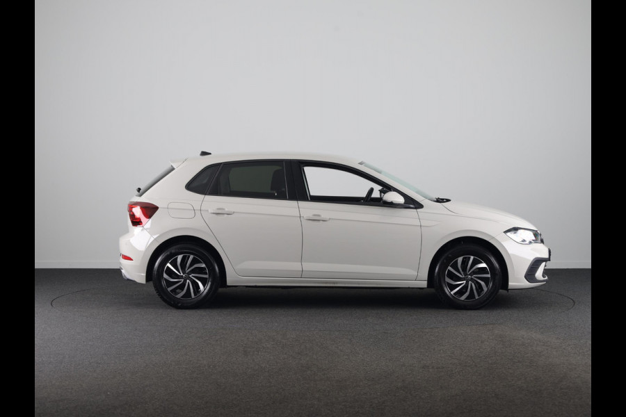 Volkswagen Polo 1.0 TSI Life Edition 95pk 5bak| digital display| Airco| el. inklap spiegels| 15'LM-velgen