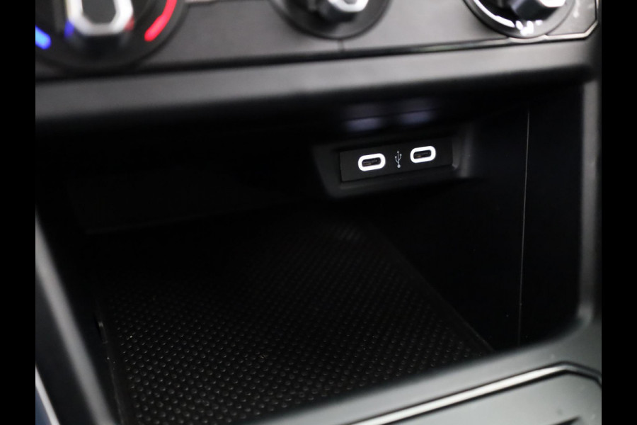 Volkswagen Polo 1.0 TSI Life Edition 95pk 5bak| digital display| Airco| el. inklap spiegels| 15'LM-velgen