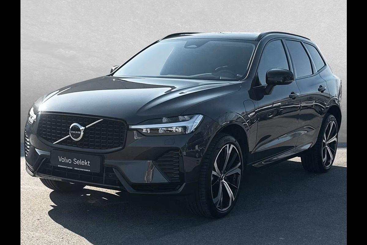 Volvo XC60 2.0 T8 Plug-in hybrid AWD Plus Dark (335kW/455PK) LUCHTV, PANO, ACC, HuD, 21-inch LMV ** Ex VOLVO - 26k Onder NP ** ** INFORMEER OOK NAAR ONZE AANTREKKELIJKE FINANCIAL-LEASE TARIEVEN **