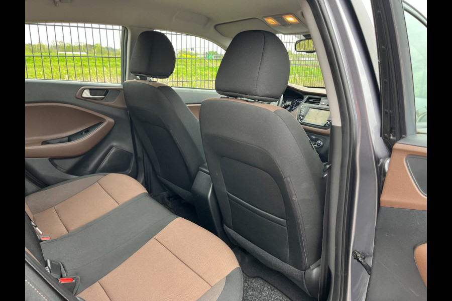 Hyundai i20 1.0 T-GDI Comfort | PDC | Camera | Navi |