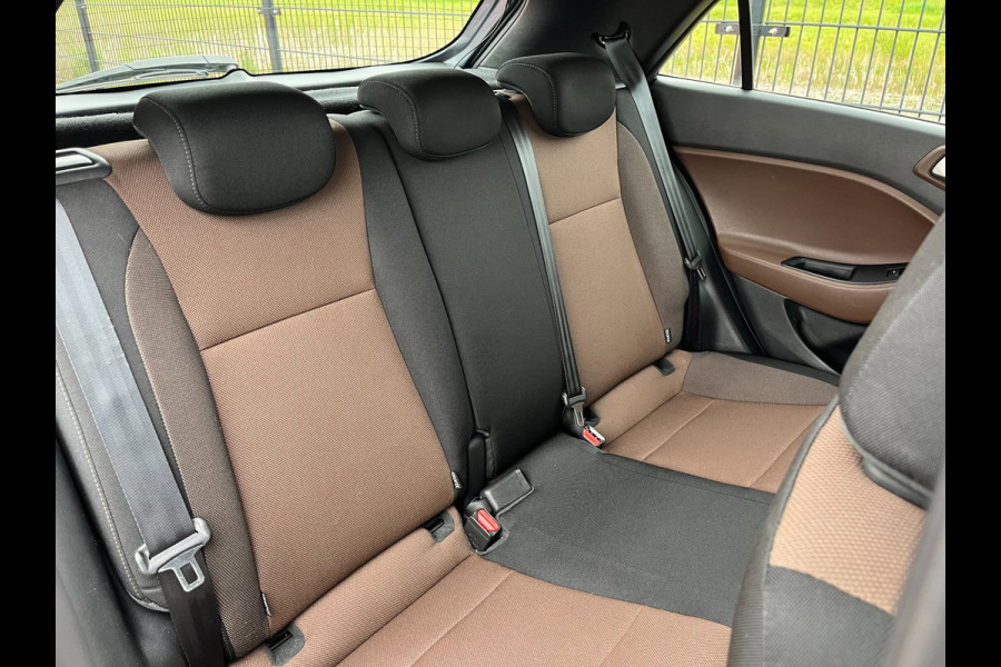 Hyundai i20 1.0 T-GDI Comfort | PDC | Camera | Navi |