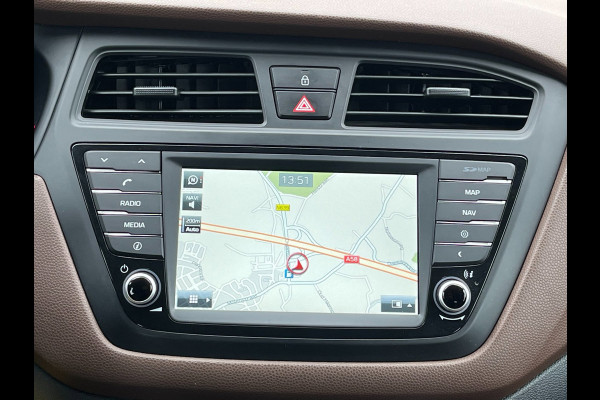 Hyundai i20 1.0 T-GDI Comfort | PDC | Camera | Navi |