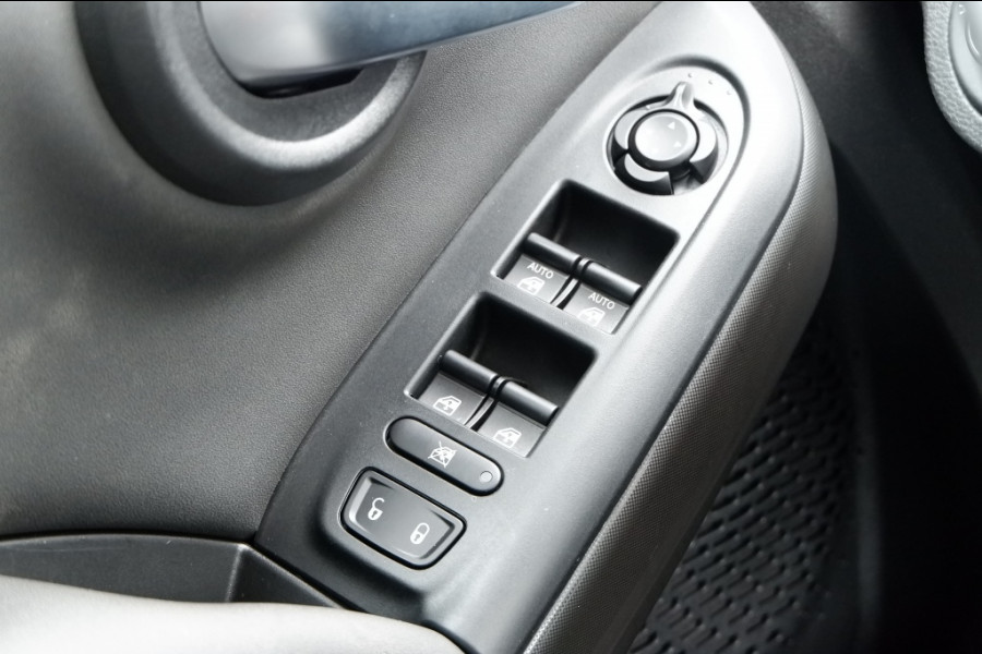 Fiat 500X 1.5 Hybrid Sport / INCL. 12mnd BOVAG / Apple-Carplay / Navi