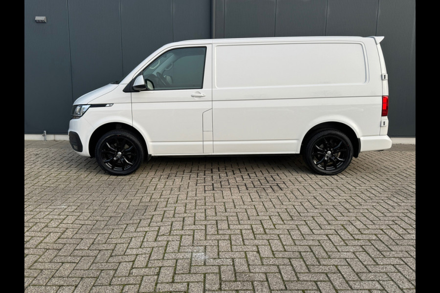 Volkswagen Transporter * Automaat L1H1 * Camera * Navigatie * Cruise * LM Velgen *