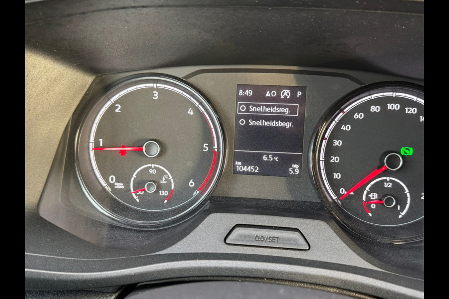 Volkswagen Transporter * Automaat L1H1 * Camera * Navigatie * Cruise * LM Velgen *
