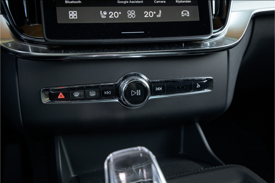 Volvo XC90 T8 Plug-in hybrid AWD Ultra Black Ed. Luchtvering-Trekhaak-Pano