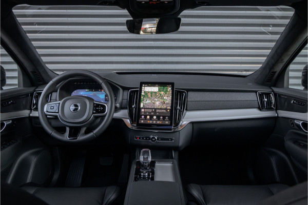 Volvo XC90 T8 Plug-in hybrid AWD Ultra Black Ed. Luchtvering-Trekhaak-Pano