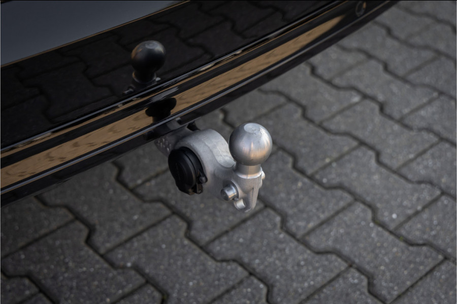 Volvo XC90 T8 Plug-in hybrid AWD Ultra Black Ed. Luchtvering-Trekhaak-Pano