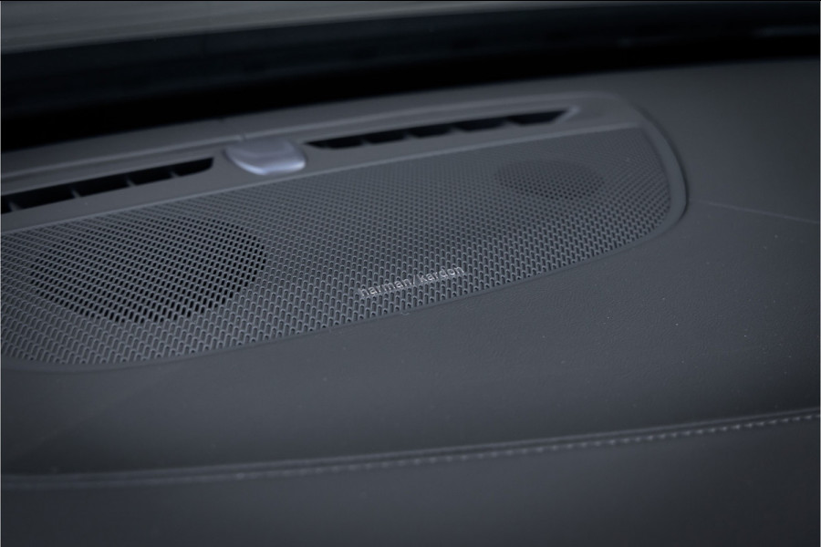 Volvo XC90 T8 Plug-in hybrid AWD Ultra Black Ed. Luchtvering-Trekhaak-Pano