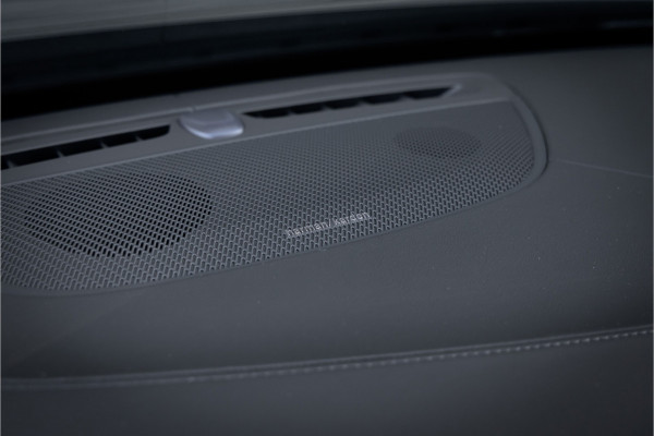 Volvo XC90 T8 Plug-in hybrid AWD Ultra Black Ed. Luchtvering-Trekhaak-Pano