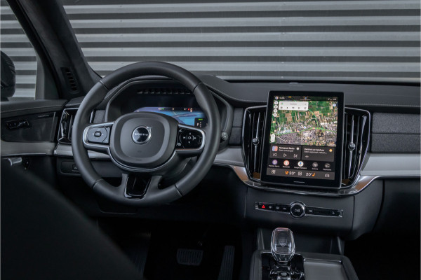 Volvo XC90 T8 Plug-in hybrid AWD Ultra Black Ed. Luchtvering-Trekhaak-Pano