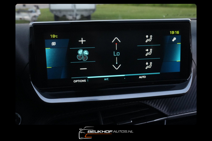 Peugeot e-2008 EV Allure Pack 50 kWh Carplay Navi Cam Soh92%