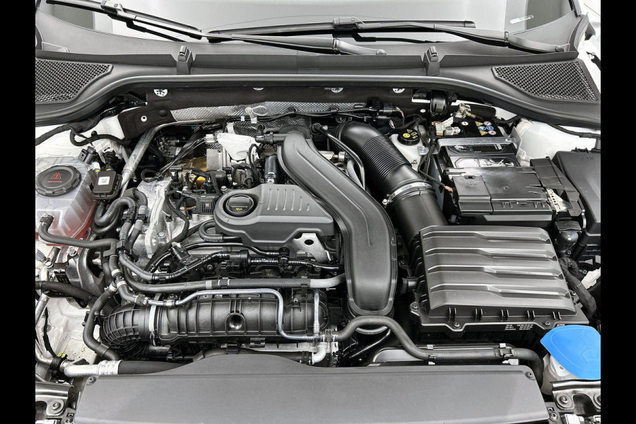 Škoda Octavia Combi 1.5 TSI MHEV Business Edition CAMERA | CARPLAY-NAV | EL-ACHTERKLEP