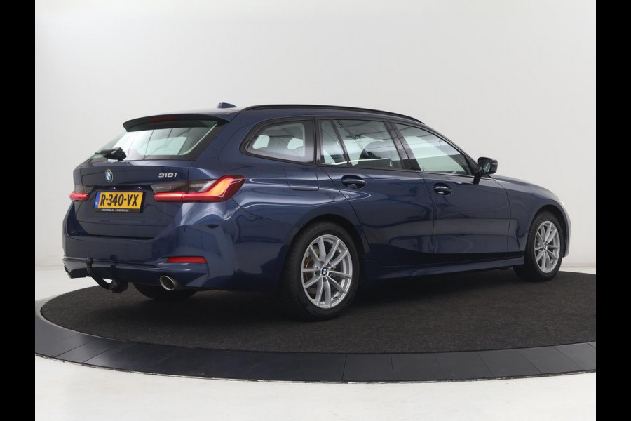 BMW 3 Serie 318i | Leder | Adaptive cruise | Stoelverwarming | Memory | Live Cockpit | Sportstoelen | Carplay | Keyless | Trekhaak | Parkeerhulp | Climate control | Full LED | Origineel NL