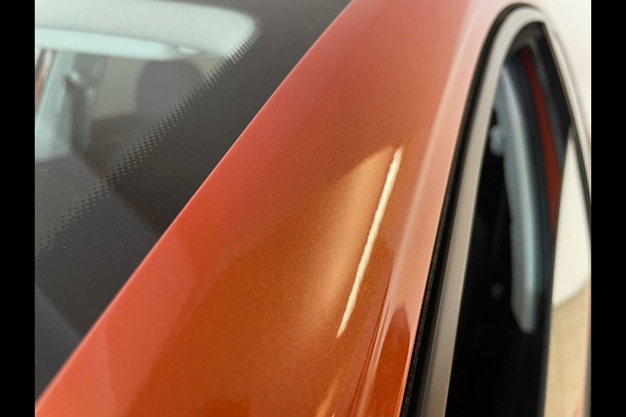 Volkswagen Polo 1.0 TSI Comfortline Business AIRCO NAVI CRUISE KEYLESS START VELGEN ALL SEASON MET LAK PRIVACYGLAS NETTE AUTO