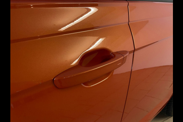 Volkswagen Polo 1.0 TSI Comfortline Business AIRCO NAVI CRUISE KEYLESS START VELGEN ALL SEASON MET LAK PRIVACYGLAS NETTE AUTO