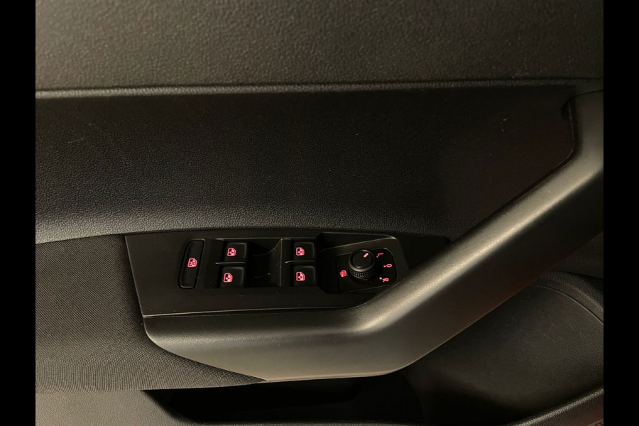 Volkswagen Polo 1.0 TSI Comfortline Business AIRCO NAVI CRUISE KEYLESS START VELGEN ALL SEASON MET LAK PRIVACYGLAS NETTE AUTO