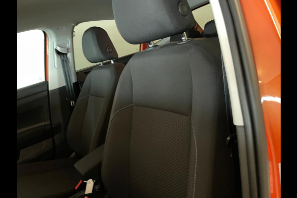 Volkswagen Polo 1.0 TSI Comfortline Business AIRCO NAVI CRUISE KEYLESS START VELGEN ALL SEASON MET LAK PRIVACYGLAS NETTE AUTO