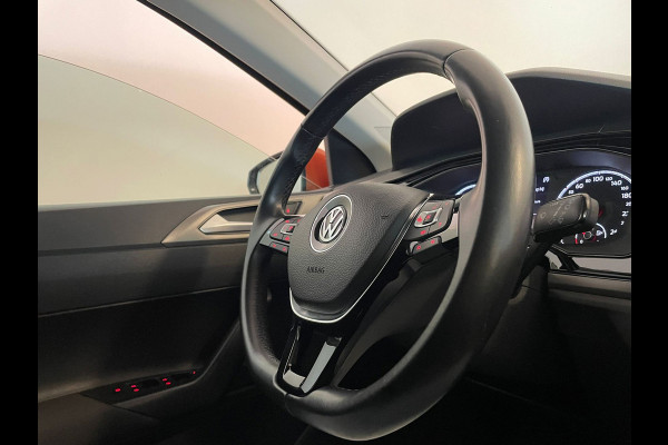 Volkswagen Polo 1.0 TSI Comfortline Business AIRCO NAVI CRUISE KEYLESS START VELGEN ALL SEASON MET LAK PRIVACYGLAS NETTE AUTO