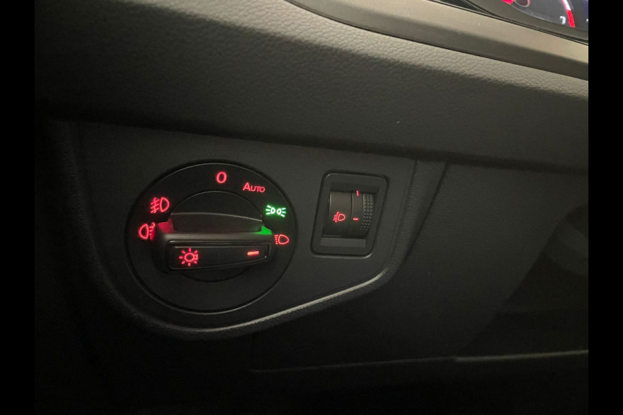 Volkswagen Polo 1.0 TSI Comfortline Business AIRCO NAVI CRUISE KEYLESS START VELGEN ALL SEASON MET LAK PRIVACYGLAS NETTE AUTO