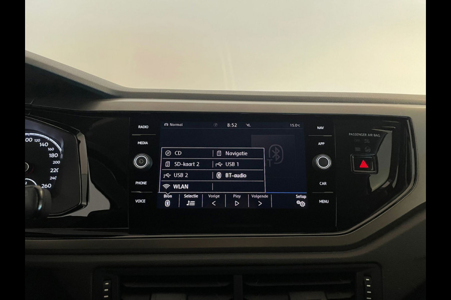 Volkswagen Polo 1.0 TSI Comfortline Business AIRCO NAVI CRUISE KEYLESS START VELGEN ALL SEASON MET LAK PRIVACYGLAS NETTE AUTO