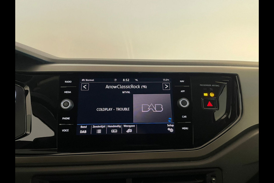 Volkswagen Polo 1.0 TSI Comfortline Business AIRCO NAVI CRUISE KEYLESS START VELGEN ALL SEASON MET LAK PRIVACYGLAS NETTE AUTO