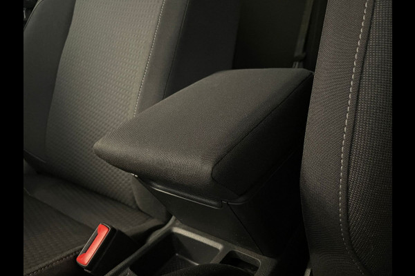 Volkswagen Polo 1.0 TSI Comfortline Business AIRCO NAVI CRUISE KEYLESS START VELGEN ALL SEASON MET LAK PRIVACYGLAS NETTE AUTO