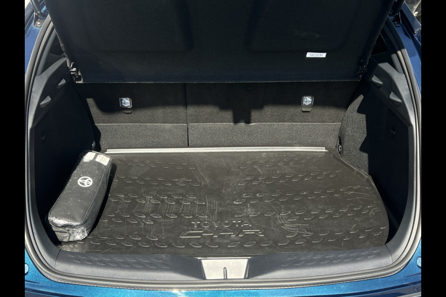 Toyota C-HR 2.0 Hybrid Team D | Navi | Carplay | Premium LED | Winter Pack