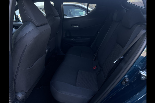 Toyota C-HR 2.0 Hybrid Team D | Navi | Carplay | Premium LED | Winter Pack