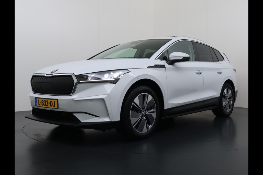 Škoda ENYAQ iV 80 82kwh 204PK Soh 95% Pano-Dak Camera Apple Carplay Android First Edition Navi 3-Zone-Ecc 19"lm PDC-a+v Adaptive-Cruise Lane-Assist Luxus E-Call Stuurverwarming Led Isofix Keyless-Go DAB Rijstrooksensor Origineel Nederlandse Auto Nieuwprijs €  53.000,-