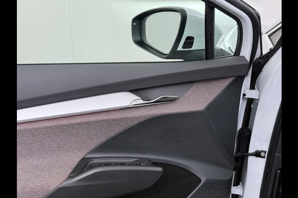 Škoda ENYAQ iV 80 82kwh 204PK Soh 95% Pano-Dak Camera Apple Carplay Android First Edition Navi 3-Zone-Ecc 19"lm PDC-a+v Adaptive-Cruise Lane-Assist Luxus E-Call Stuurverwarming Led Isofix Keyless-Go DAB Rijstrooksensor Origineel Nederlandse Auto Nieuwprijs €  53.000,-