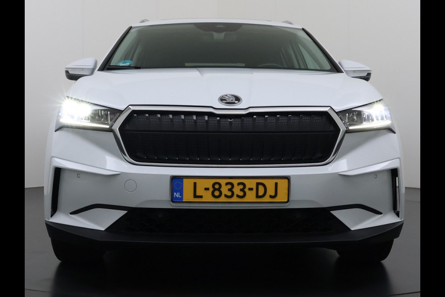 Škoda ENYAQ iV 80 82kwh 204PK Soh 95% Pano-Dak Camera Apple Carplay Android First Edition Navi 3-Zone-Ecc 19"lm PDC-a+v Adaptive-Cruise Lane-Assist Luxus E-Call Stuurverwarming Led Isofix Keyless-Go DAB Rijstrooksensor Origineel Nederlandse Auto Nieuwprijs €  53.000,-