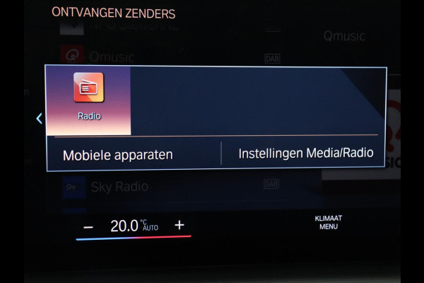 BMW 3 Serie 318i | Leder | Adaptive cruise | Stoelverwarming | Memory | Live Cockpit | Sportstoelen | Carplay | Keyless | Trekhaak | Parkeerhulp | Climate control | Full LED | Origineel NL