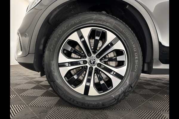 Mercedes-Benz GLC 300e 4MATIC Business Solution (Plug-In) {SOH-94%} (INCL-BTW) *LEATHER | FULL-LED | DIGI-COCKPIT | KEYLESS | DAB | HEATED-SPORTSEATS | CAMERA | PRIVACY-GLASS | NAVI-FULLMAP | ECC | PDC | CRUISE | 18''ALU*