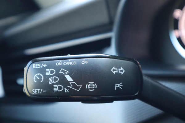 Škoda Kamiq 1.0 TSI Ambition | Carplay | 111 PK |