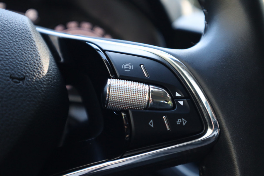 Škoda Kamiq 1.0 TSI Ambition | Carplay | 111 PK |