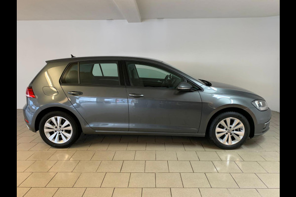Volkswagen Golf 1.0 TSI Comfortline 110PK AIRCO CRUISE NAVI BLUETOOTH APPLE CARPLAY PDC TREKHAAK PRIVACY GLAS ZEER NETTE AUTO
