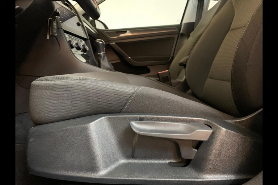 Volkswagen Golf 1.0 TSI Comfortline 110PK AIRCO CRUISE NAVI BLUETOOTH APPLE CARPLAY PDC TREKHAAK PRIVACY GLAS ZEER NETTE AUTO