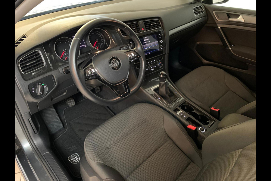 Volkswagen Golf 1.0 TSI Comfortline 110PK AIRCO CRUISE NAVI BLUETOOTH APPLE CARPLAY PDC TREKHAAK PRIVACY GLAS ZEER NETTE AUTO