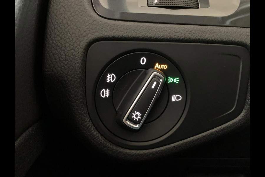 Volkswagen Golf 1.0 TSI Comfortline 110PK AIRCO CRUISE NAVI BLUETOOTH APPLE CARPLAY PDC TREKHAAK PRIVACY GLAS ZEER NETTE AUTO