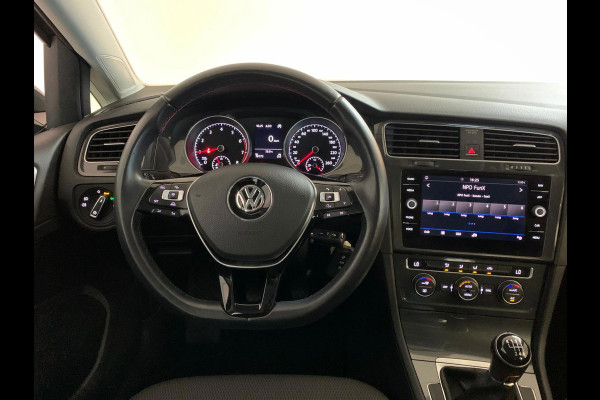 Volkswagen Golf 1.0 TSI Comfortline 110PK AIRCO CRUISE NAVI BLUETOOTH APPLE CARPLAY PDC TREKHAAK PRIVACY GLAS ZEER NETTE AUTO