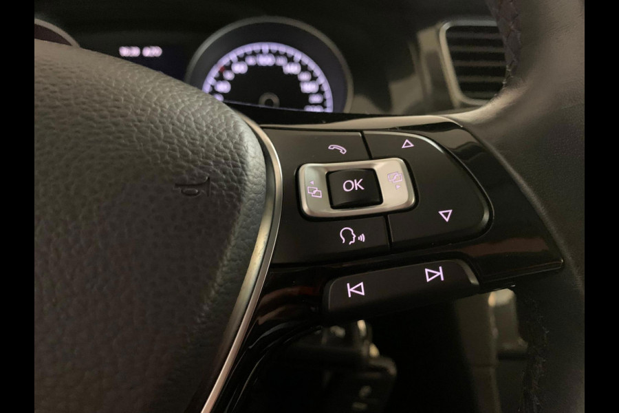 Volkswagen Golf 1.0 TSI Comfortline 110PK AIRCO CRUISE NAVI BLUETOOTH APPLE CARPLAY PDC TREKHAAK PRIVACY GLAS ZEER NETTE AUTO